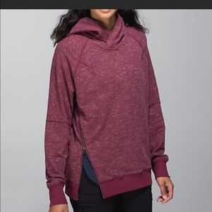 Lululemon om and roam sweatshirt